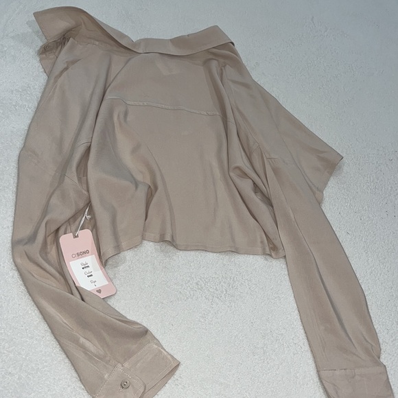 new tan long sleeve - Picture 5 of 5
